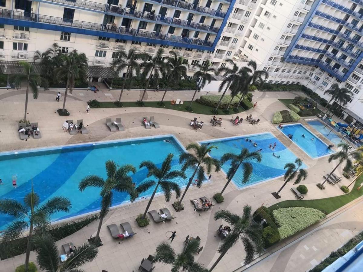 Bliss Staycation At Sea Residences By John Manila Esterno foto