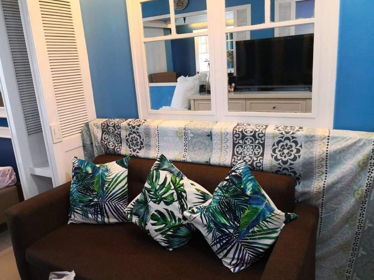 Bliss Staycation At Sea Residences By John Manila Esterno foto