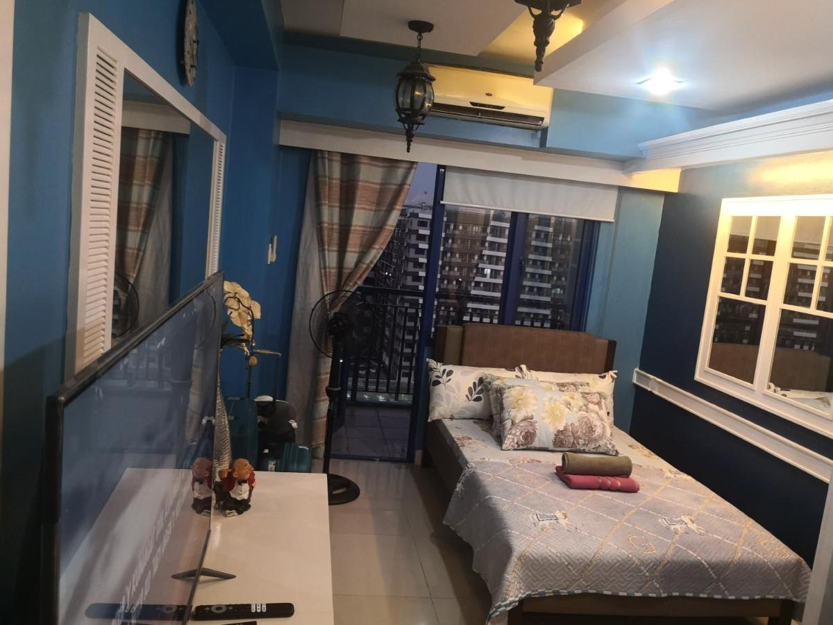 Bliss Staycation At Sea Residences By John Manila Esterno foto
