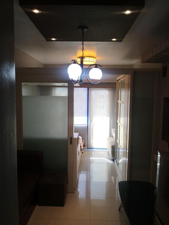 Bliss Staycation At Sea Residences By John Manila Esterno foto