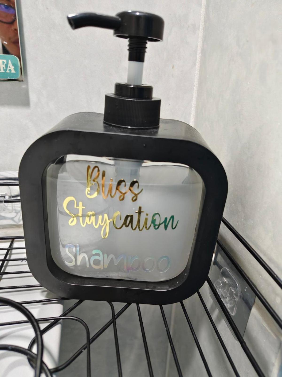 Bliss Staycation At Sea Residences By John Manila Esterno foto