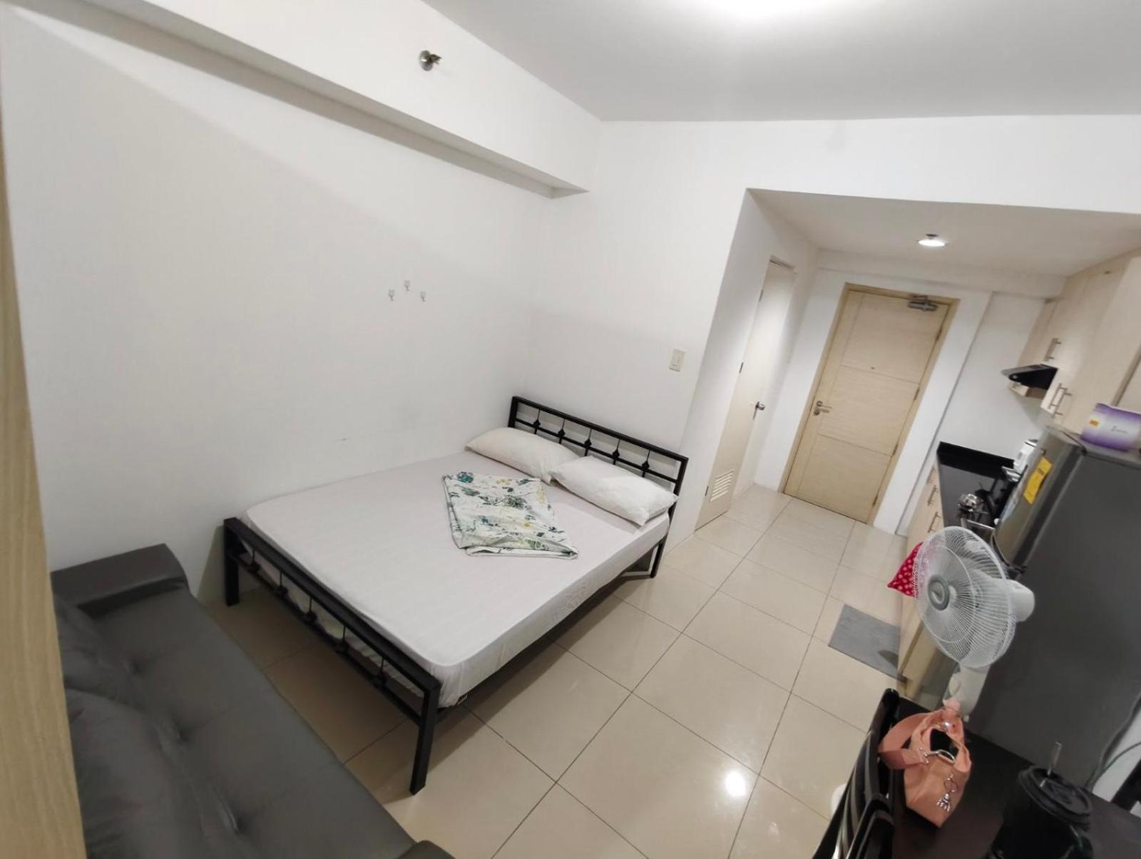 Bliss Staycation At Sea Residences By John Manila Esterno foto