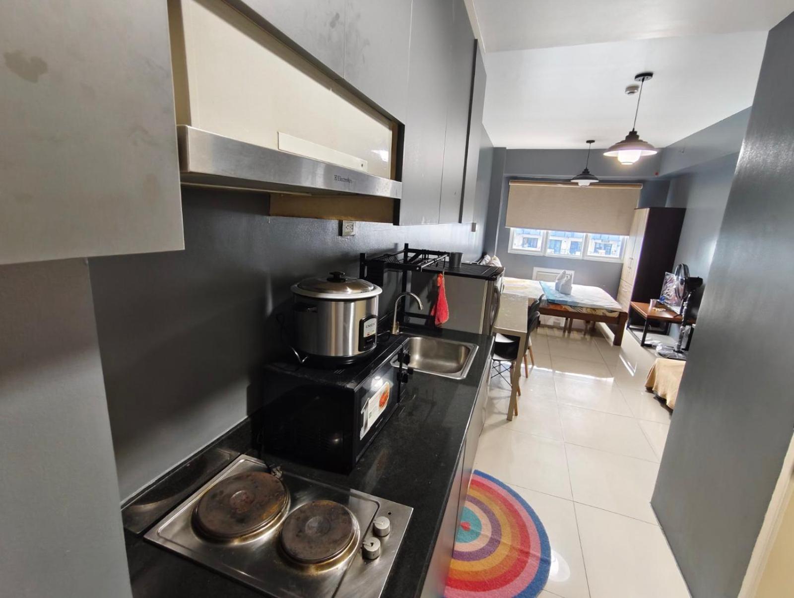 Bliss Staycation At Sea Residences By John Manila Esterno foto